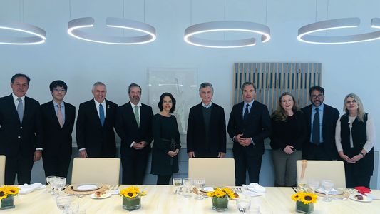 Mauricio Macri almorzó con embajadores de Estados Unidos, Reino Unido y Alemania