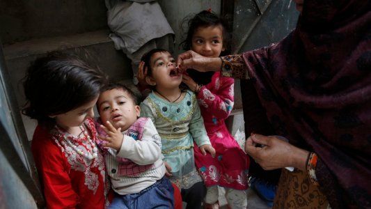 Por la pandemia, estiman que más de 1.000 millones de personas estarán bajo la línea de pobreza