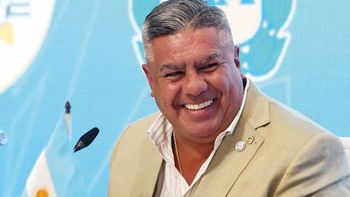 ¿vuelven los visitantes? el anuncio de chiqui tapia que ilusiona al futbol argentino