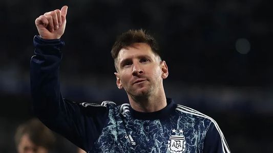 Se filtró la nueva camiseta pre-match de la Selección Argentina para el Mundial de Qatar 2022