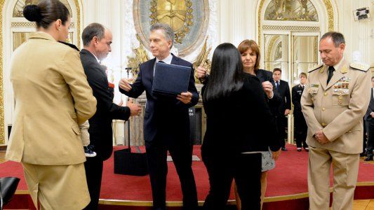 En un acto homenaje, Macri refuerza su alianza con las Fuerzas de Seguridad: Cómo pensar en un país más seguro si no cuidamos a quienes nos cuidan