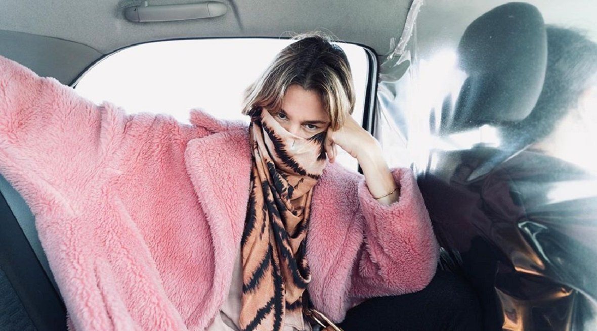 Polémica con Dolores Barreiro por los precios de sus pañuelos tapabocas