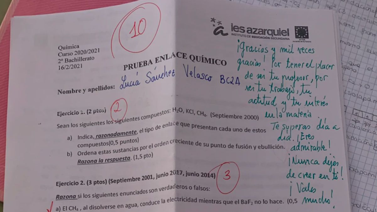 Uno de los mensajes del profesor motivador.