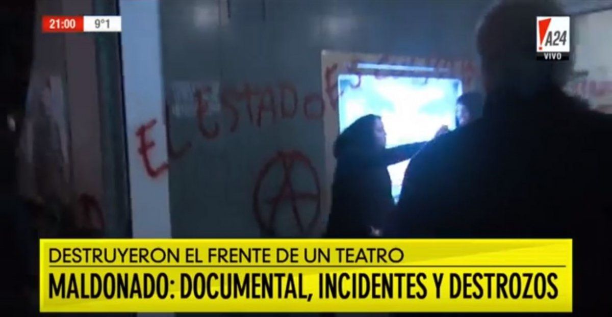 Debut conflictivo: incidentes en el estreno del documental sobre Santiago Maldonado
