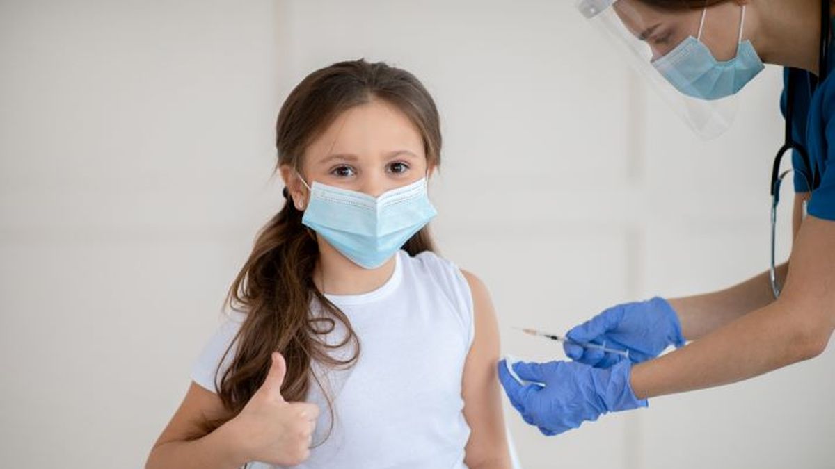 Provincia de Buenos Aires: habrá refuerzo libre de vacunación contra el coronavirus para todas las personas mayores de 12 años que hayan cumplido 4 meses de completado su esquema primario. (Foto: archivo)