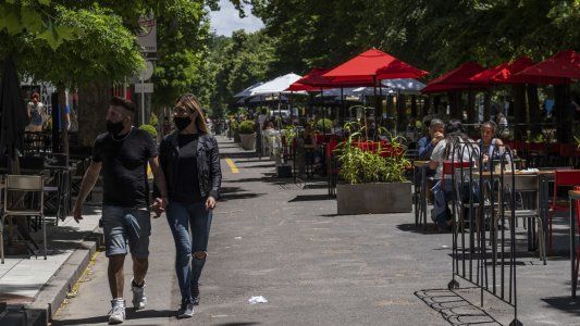 Covid en Argentina: confirmaron 8.185 contagios y 425 muertes en 24 horas