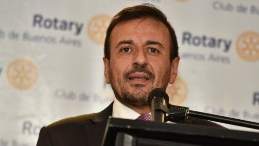 Quintana se defendió: dijo que no tiene poder de decisión en Farmacity y que no favorece a la empresa