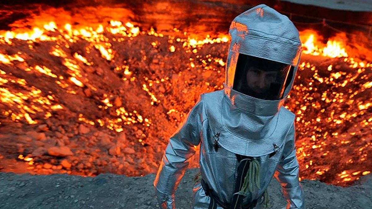 National Geographic financió ana expedición y una persona bajó con un traje especial al pie del cráter para tomar muestras del suelo (Foto:gentileza NatGeo).