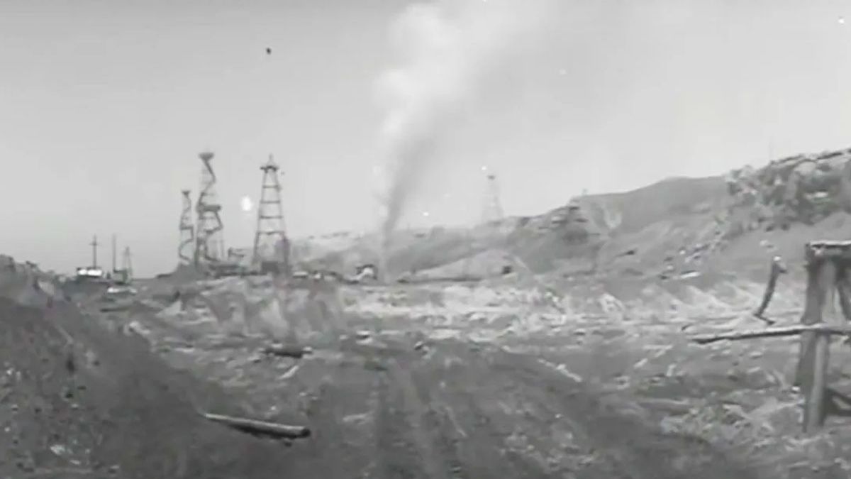 En 1971, una prospección soviética, en busca de gas, abrió la 