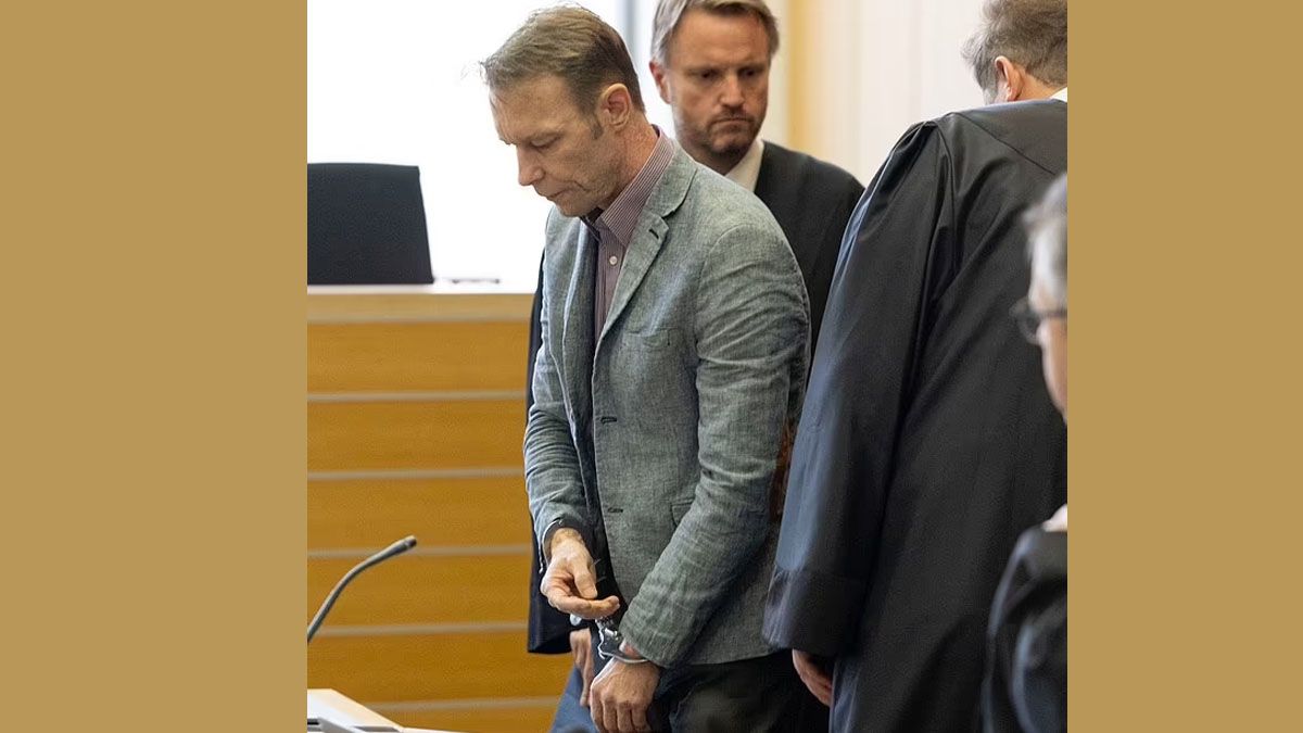 Christian Brueckner, esposado llega al tribunal  que lo va a jzgar por abuso sexual. (Foto: Gentileza Daily Mail)