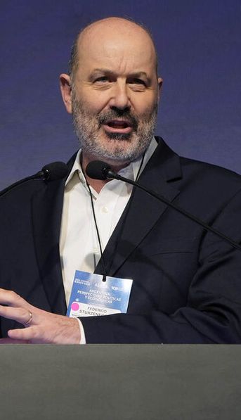 Ley Hojarasca: el Gobierno busca votos para sacar lo antes posible el proyecto de Sturzenegger