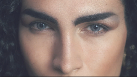 La IMPACTANTE serie de Cris Miró (Ella): el estreno que todos quieren ver