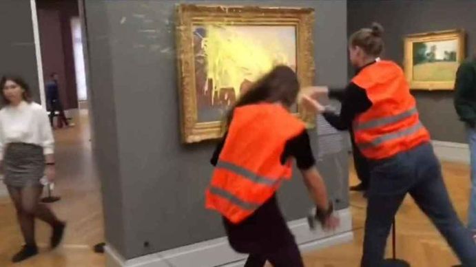 Video | Activistas atacaron un famoso cuadro de Claude Monet en Alemania