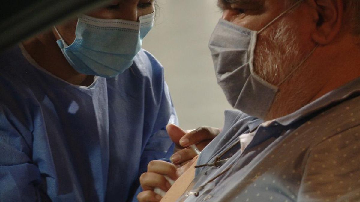 Esta nueva posta cuenta con 24 puestos de vacunación contra el Covid-19, que permitirán vacunar a unas mil personas por día.