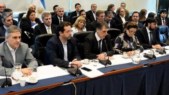 En vivo: la oposición critica el aumento de tarifas