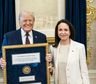La aclaración de la Fundación Nobel tras el gesto de María Corina Machado con Donald Trump