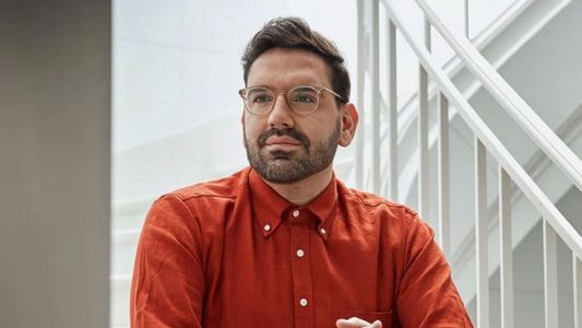 La palabra de Damián Betular tras la polémica por los precios de su pastelería