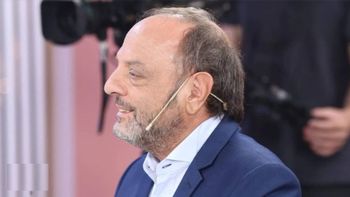 Baby Etchecopar arranca con un micro feminista