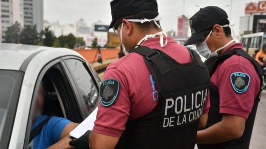 Desde hoy retendrán las licencias y hasta el auto de los conductores que circulen sin permiso en la Ciudad