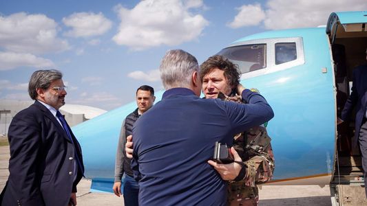 Javier Milei recorrió la zona de los incendios junto al gobernador de Córdoba, Martín Llaryora