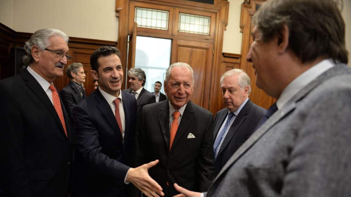 La UIA le exigió a Comercio Interior facilitar el acceso al mercado de cambios para importar (Foto: prensa Comercio Interior)