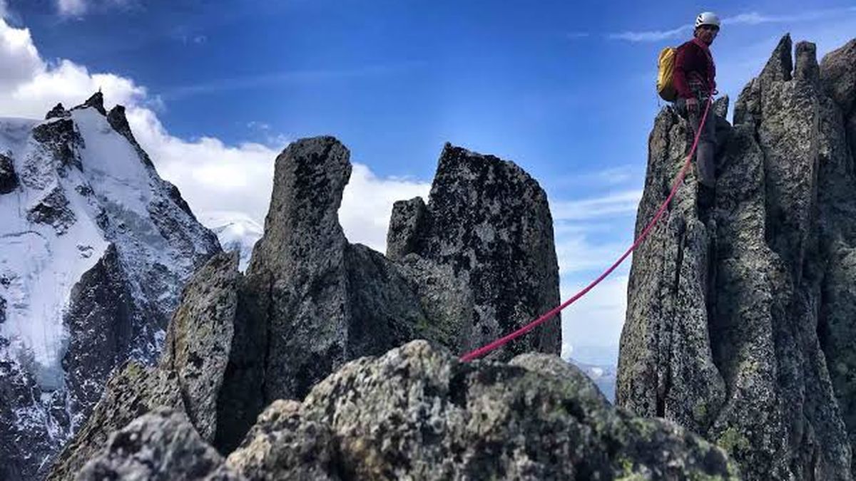 Tragedia en los Alpes franceses: murió un argentino y otro quedó internado tras una caída. (Foto: archivo)