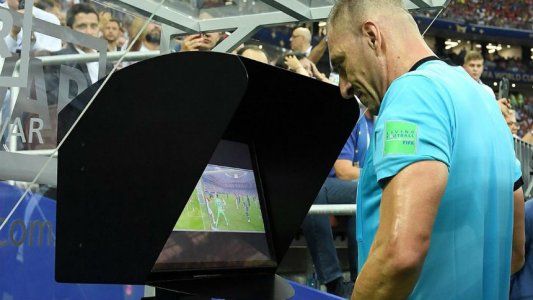 La actuación de Pitana: una falta clave que no fue y la polémica del VAR