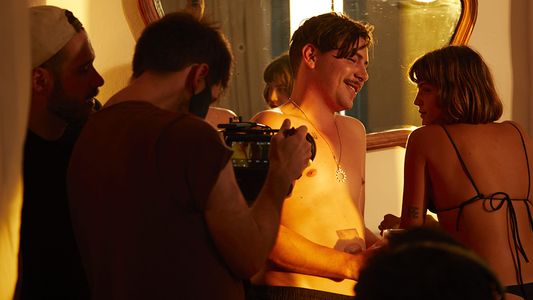 Calu Rivero filma en Uruguay un policial junto al nieto de Carlos Páez Vilaro