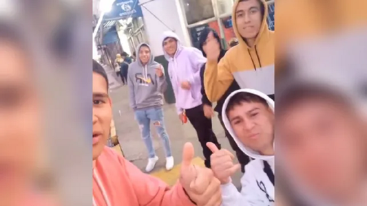 Perdió el celular y lo recuperó de forma asombrada: el increíble gesto de una banda de amigos