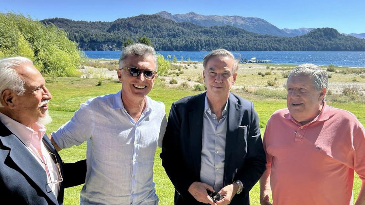 Mauricio Macri sorprendió con un discurso en clave electoral ante unas 300 personas en un local partidario. (Foto: Twitter @MiguelPichetto)