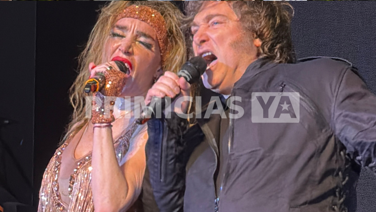 Javier Milei subió al escenario y cantó con Fátima Florez en Mar del Plata el video
