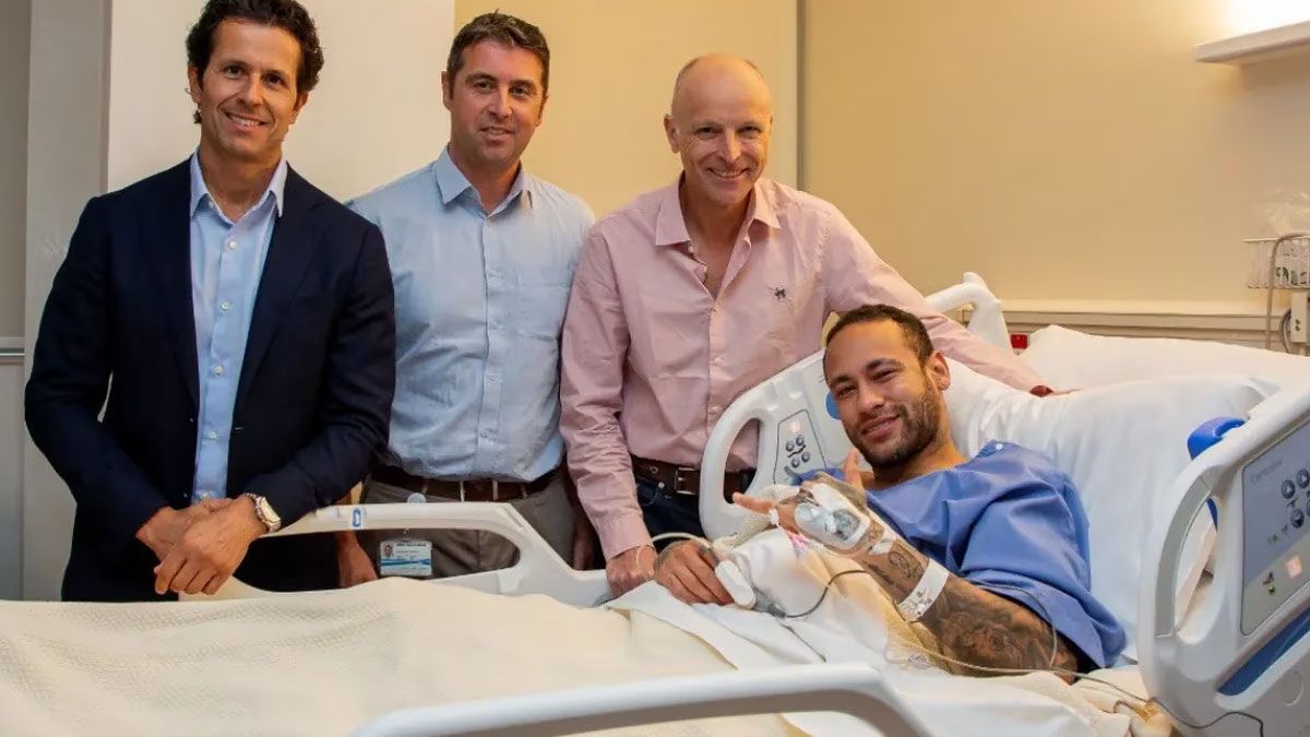 Neymar fue operado con éxito