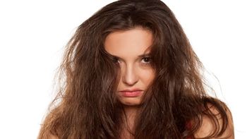 Remedios caseros: ¿Cómo hacer un spray para el cabello con frizz con aceites esenciales?