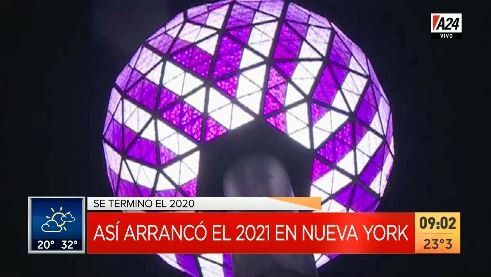 Nueva York: con fuegos artificiales y música, pero sin gente en Broadway