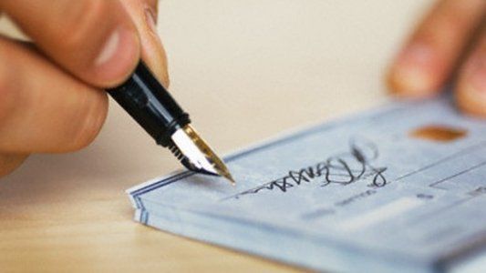 AFIP: se reglamentaron las exenciones del impuesto al cheque de medios electrónicos de pago