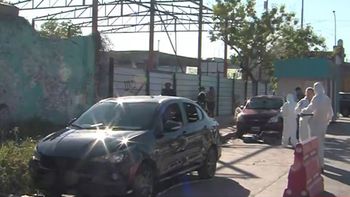 Un chófer de aplicación fue a buscar un paquete y cayó en una peligrosa trampa. (Foto: captura A24)