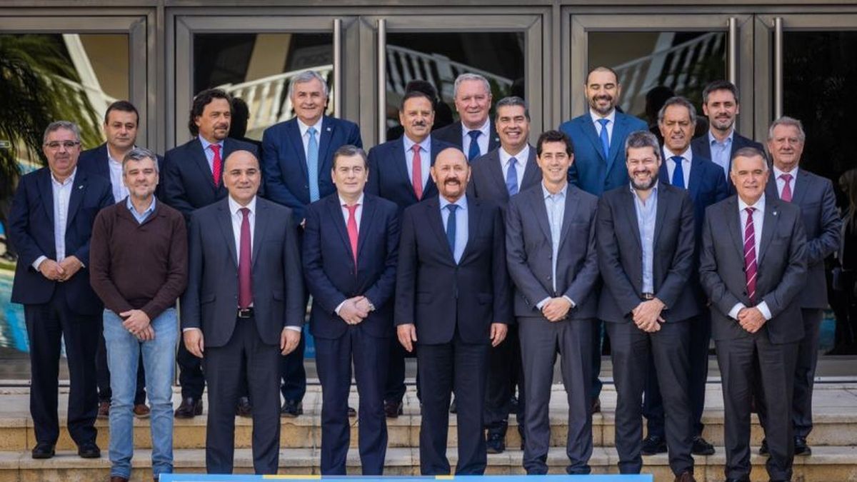 Los gobernadores posaron en 2023. ¿Cómo quedará el mapa en 2024? (Foto: NA).