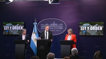 photoNueva conferencia de Manuel Adorni, tras las declaraciones de Patricia Bullrich y la ratificación de Milei como su jefe de Gabinete. (Foto: Captura de TV) photoNueva conferencia de Manuel Adorni, tras las declaraciones de Patricia Bullrich y la ratificación de Milei como su jefe de Gabinete. (Foto: Captura de TV)