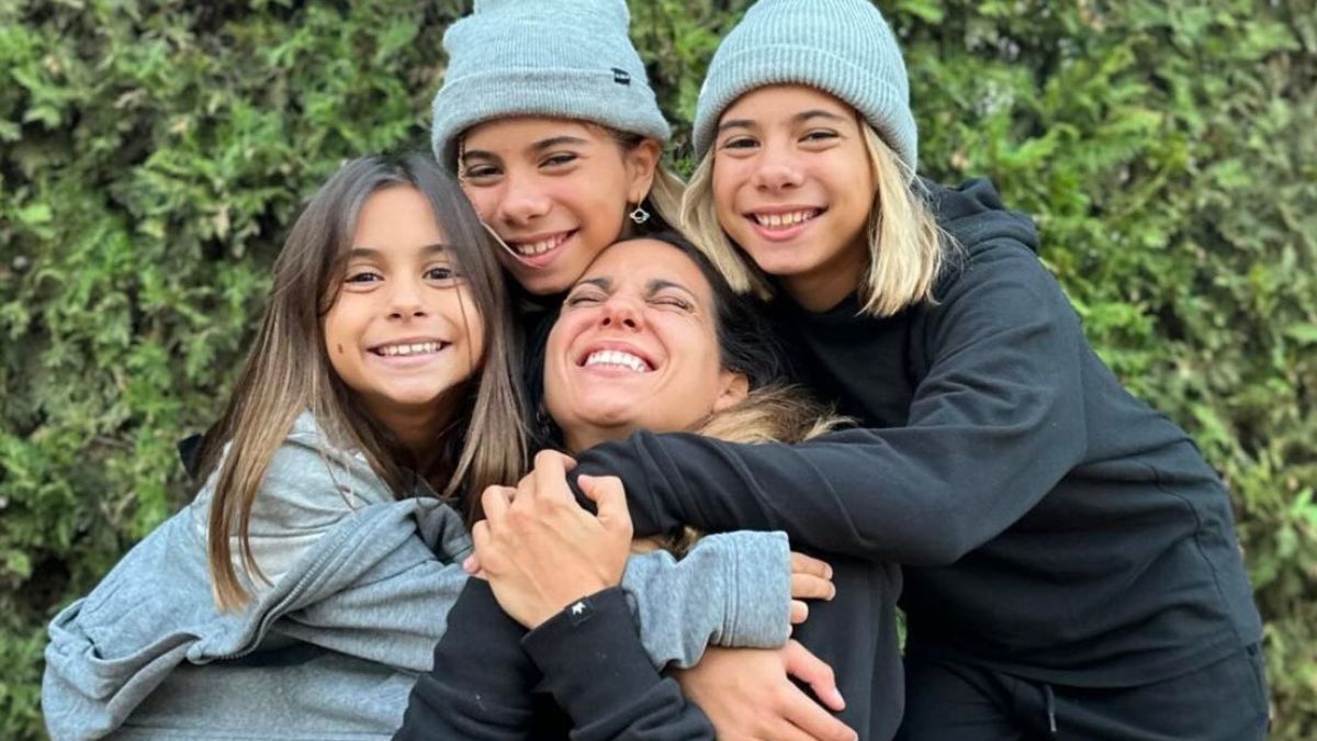 Cinthia Fernández y sus hijas