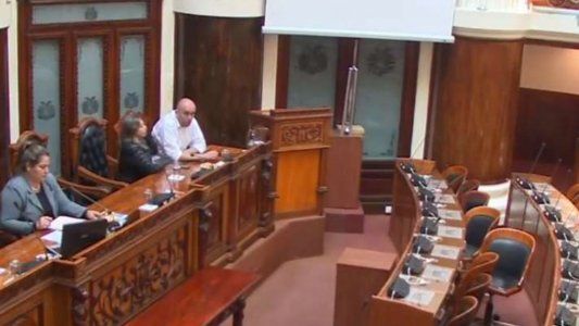 Por falta de quórum fracasó la sesión de los diputados bolivianos para tratar la renuncia de Evo
