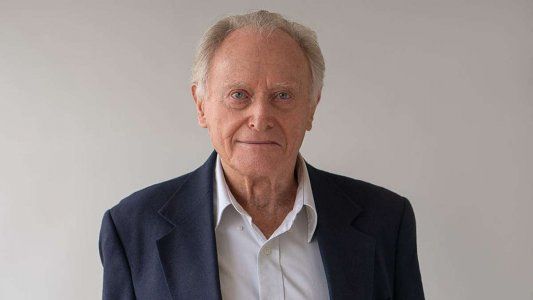 Enrique Lew, empresario textil: El subdesarrollo es causado por las leyes que atacan a los empleadores