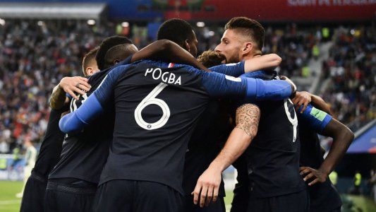 El primer finalista del Mundial: Francia le ganó 1-0 a Bélgica y definirá el título el domingo
