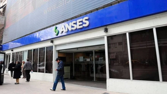 Jubilaciones, pensiones, AUH y otros programas ANSES: quiénes cobran el 30 de marzo