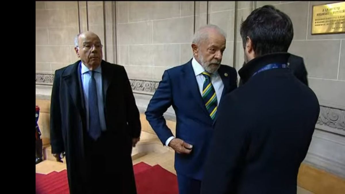 El incómodo momento que vivió el presidente Lula da Silva cuando en cancillería no dejaban ingresar a su fotógrafo presidencial (Foto: A24).
