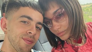 Se supo qué dice el tatuaje de J Rei hizo quebrar a María Becerra en medio de su show en River Se supo qué dice el tatuaje de J Rei hizo quebrar a María Becerra en medio de su show en River