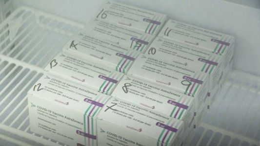 AstraZeneca puede haber incluido datos desactualizados sobre la vacuna