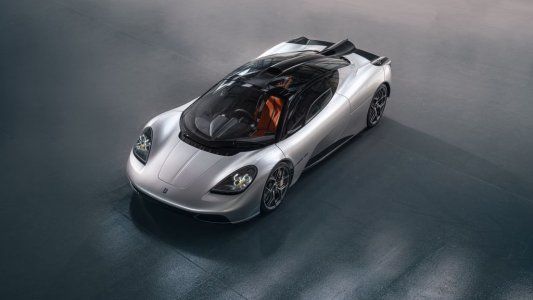 Gordon Murray T.50. Se fabricarán 100 unidades. Motor de 12 cilindros con una potencia de 663 CV. ¿Precio? Alrededor de 3 millones de Euros