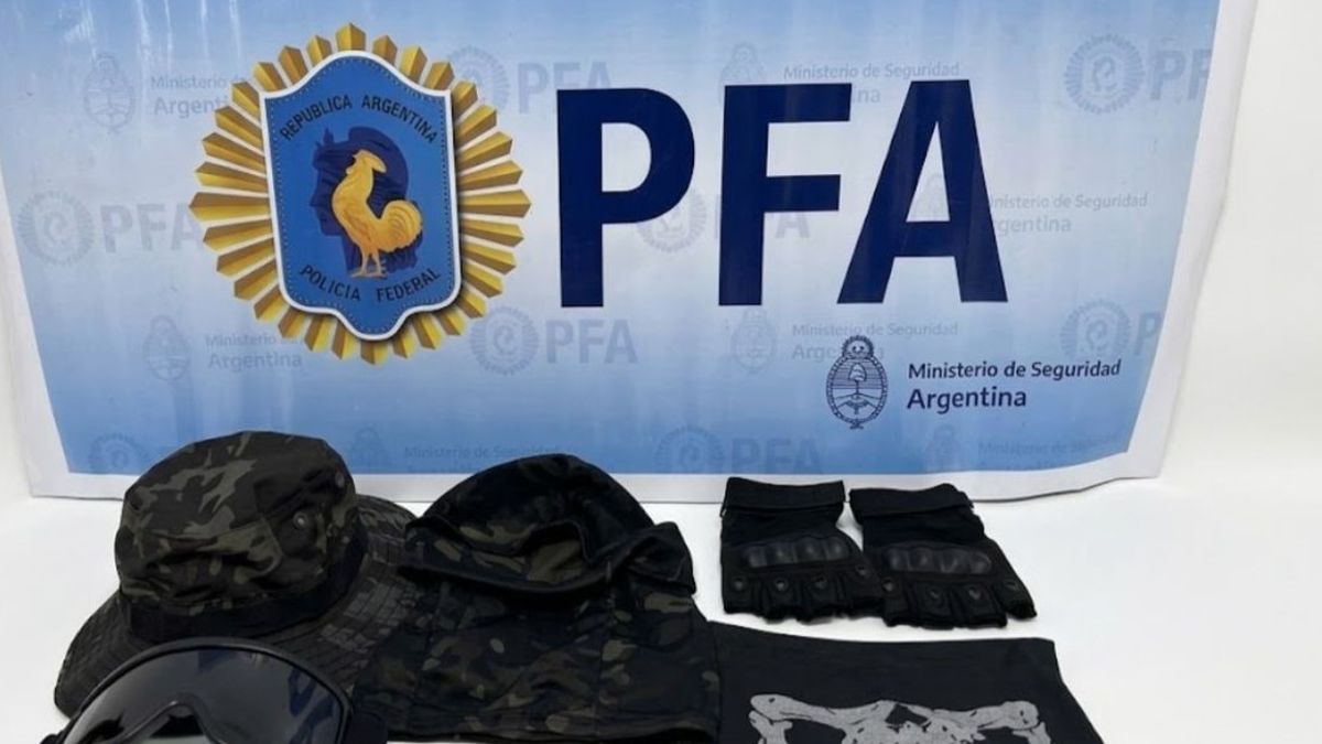 La Policía Federal allanó su casa y secuestró elementos tácticos. (Foto. Policía Federal)