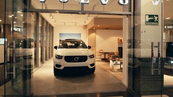 Volvo Cars lanza un Concept Store en Alcorta Shopping