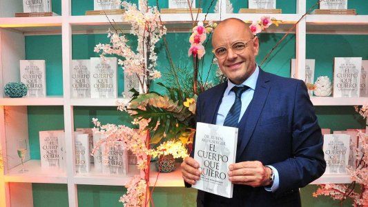 Detuvieron a Rubén Mühlberger, el médico de los famosos, decía que tenía la cura contra el Covid-19